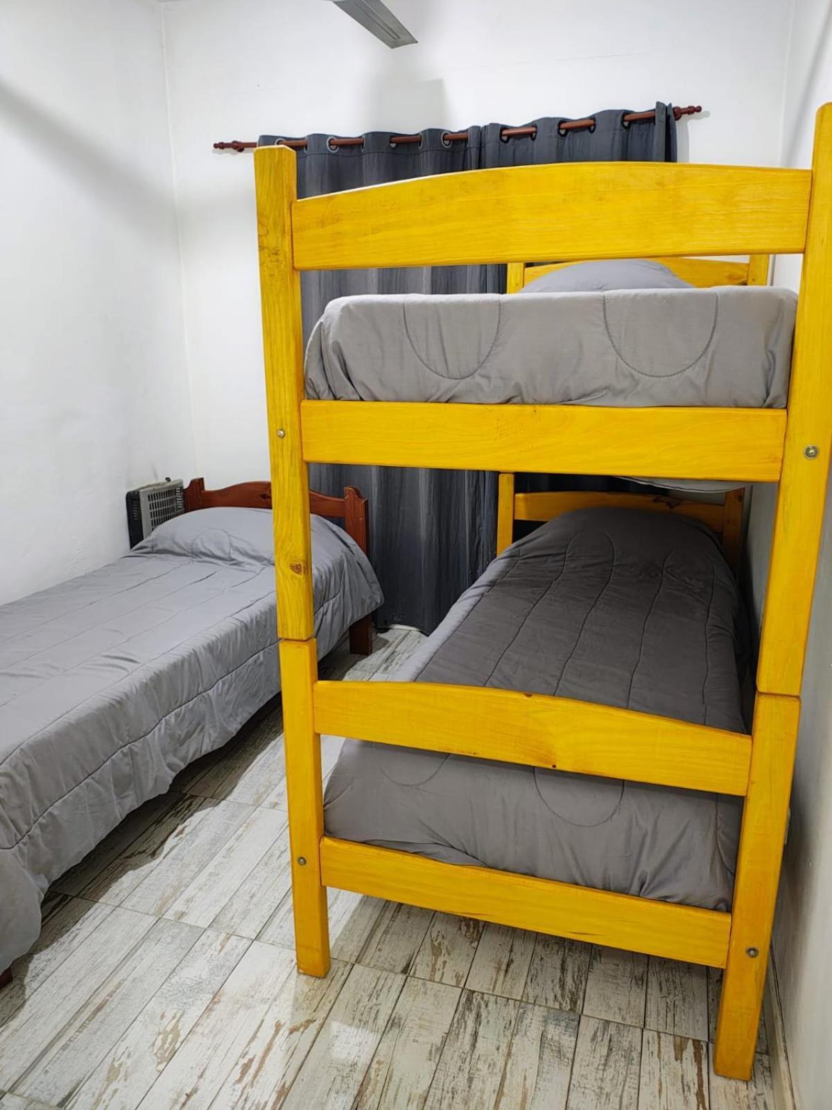 El Faro Hostel Puerto Madryn Kültér fotó