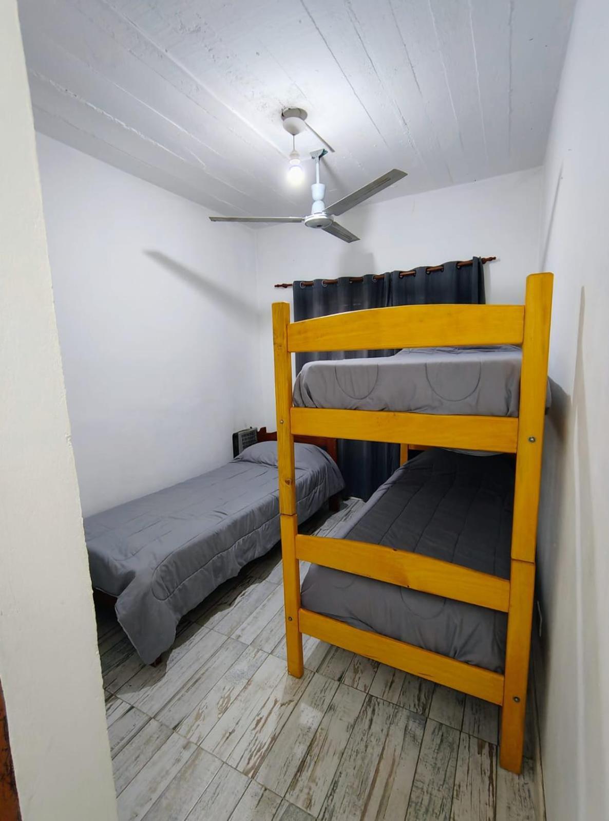 El Faro Hostel Puerto Madryn Kültér fotó