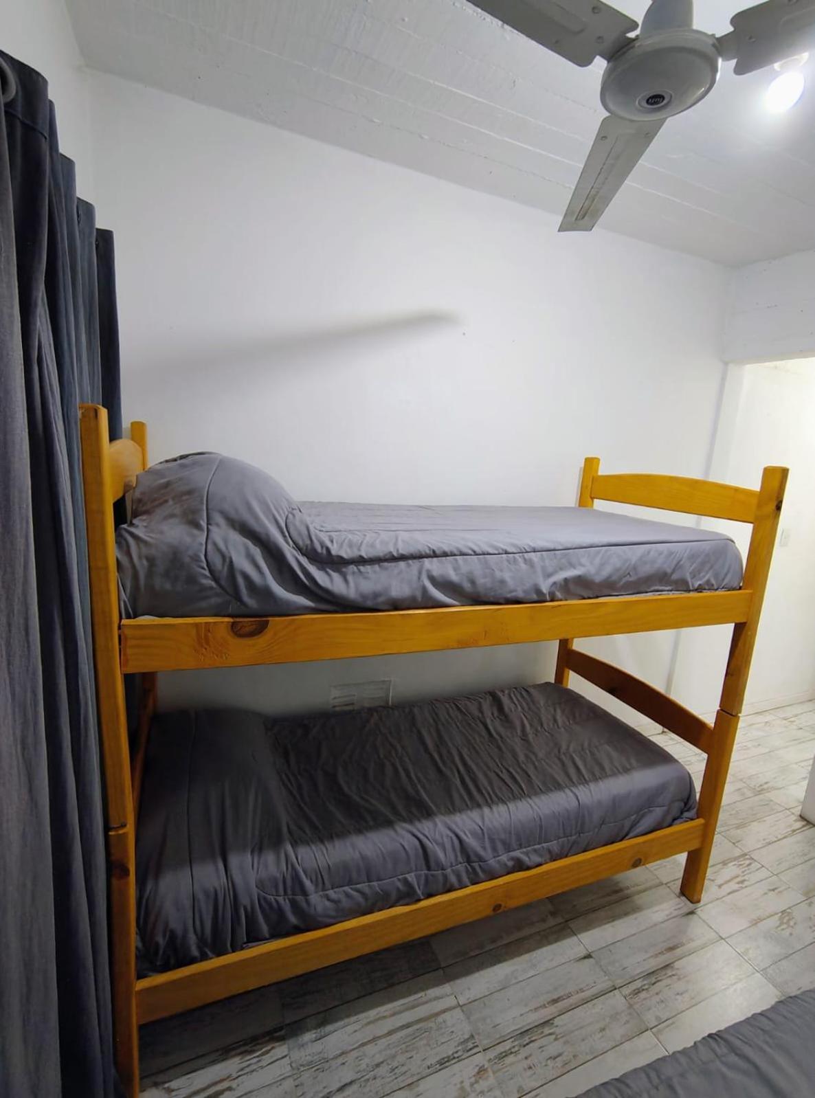 El Faro Hostel Puerto Madryn Kültér fotó